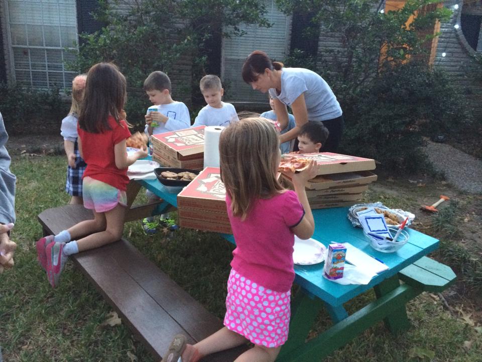 Turquoise Table Story: Monthly Mondays Pizza Night